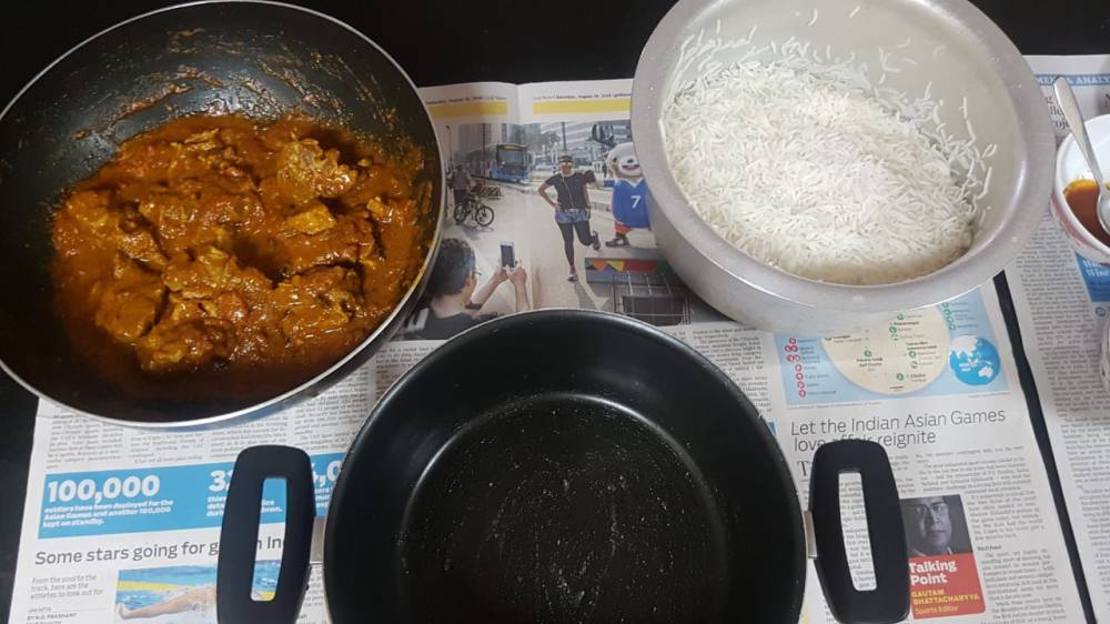 Rice and chicken for layering